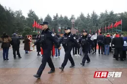 守护万家灯火 湘潭公安圆满完成元旦假期安保工作