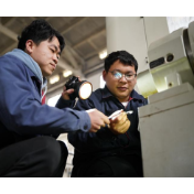 江南工业集团厂全力抢修真空炉护航重点任务