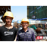 与高温同行（四）丨战高温酷暑 湘潭城市建设工地上的“筑梦人”