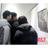 湘潭籍艺术家庆祝中国共产党成立100周年美术作品展在市工贸中专举行