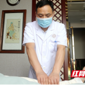 助残奔小康丨郭志恒：用双手“拿捏”人生 做一个追光人