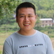 【劳模精神耀莲乡】贺师：乌石峰村年轻有为的“当家人”  乡村振兴的“领头雁”