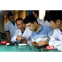 视频丨湘潭医卫职院学生团队研发出无线听诊器