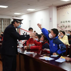 庆祝警察节 湘潭市交警支队组织开展警营开放日活动