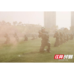 湖南城建职院举行2022级新生军训成果展示暨开学典礼