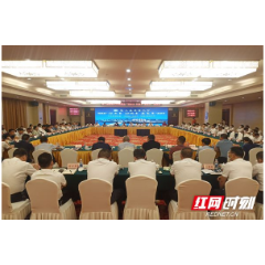 “迎老乡 回故乡 建家乡” 第三届潭商大会湘潭县专场座谈会召开