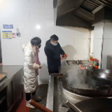 湘潭市市场监管局：筑牢食品安全网，全力护航“开学季”