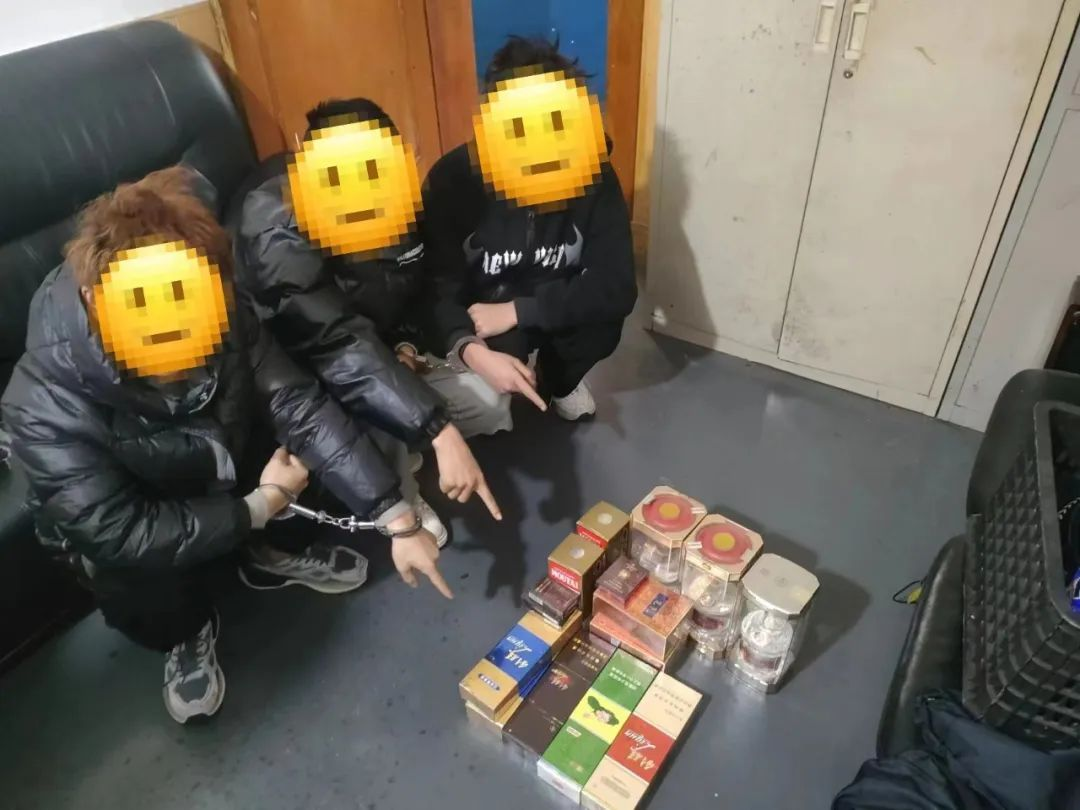 韶山公安快速破获跨省盗窃高档烟酒案