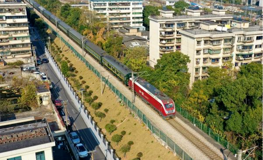 打造最美铁路风景线 湘潭市发布沪昆普铁沿线综合整治规划