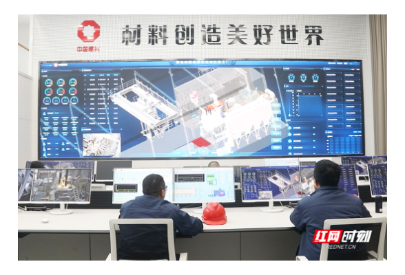新质生产力在天易丨瑞泰科技：打造熔铸耐火材料的“灯塔工厂”