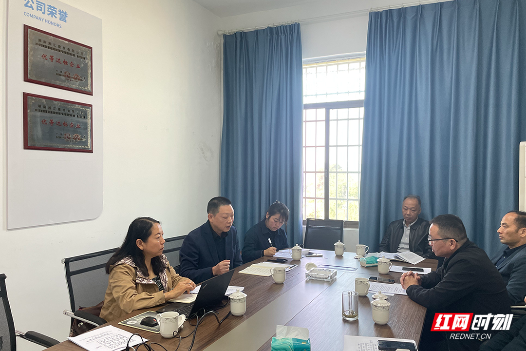 湘潭市邀请专家为砖瓦企业“向绿而行”赋能