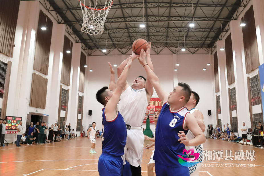 点燃莲乡夏日激情 2025年湘潭“天易杯”嗨BA篮球赛火热开赛