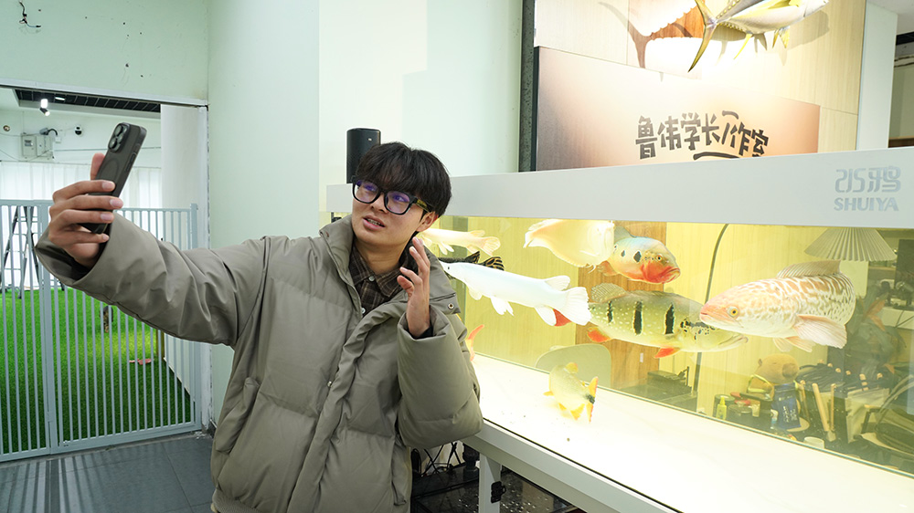 湘潭：“00后”大学生吸粉600万 “玩”出萌宠博主新高度