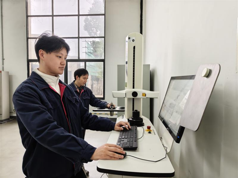 江南工业集团检验试验中心从严从实抓质量 精准检验保交付