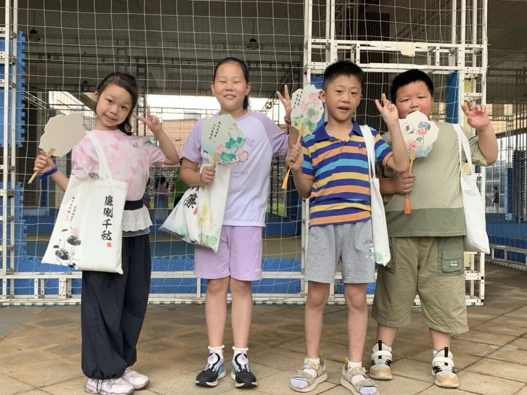 湖南理工职院举办廉洁“家”风主题活动
