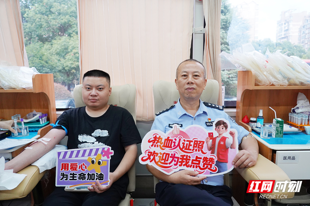 视频丨警心践初心 岳塘公安用热血为生命护航