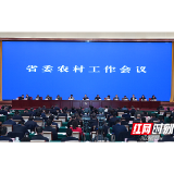 握紧“接力棒”，跑出乡村振兴好成绩