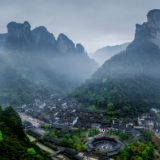 矮寨大桥，树起湖湘精神新坐标