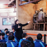 好评中国丨“扣好人生第一粒扣子”，你我都是护苗人