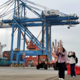 好评中国丨破解“1+1>2”:看四大湾区如何“抱团”崛起