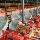 好评中国丨年货寄递火爆，映照消费市场蓬勃活力