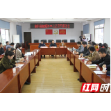 第21个记者节  邱初开看望慰问新闻工作者