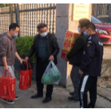 慈利县零溪镇：爱心人士为执着坚守者加油鼓劲
