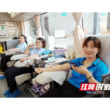 热血传递爱心 绿航果业连续三年组织员工开展无偿献血活动