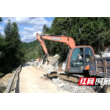 武陵源区索溪峪街道双文村：拓宽道路2公里 为群众出行增便利