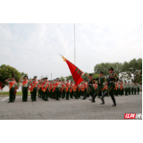 武警张家界支队举行2020年夏秋季退役士兵向武警部队旗告别仪式暨欢送大会