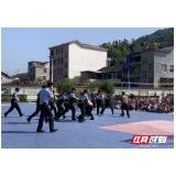 永定区桥头乡中心校开展防恐防暴演练活动