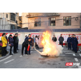慈利消防站对外开放 30余名领导干部走进红门参观学习
