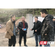 永定区官黎坪街道：新年新气象  入户送“平安”