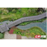 张家界：三月春染，这里美如画……