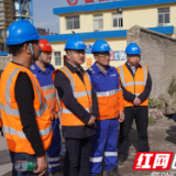 赵云海督导瑞中公路建设