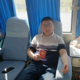 “我可以平躺着献血吗？ ” 熊猫侠医生谢东平的献血趣事