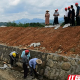 慈利县许家坊土家族乡：抓实安全生产 构建和谐社会