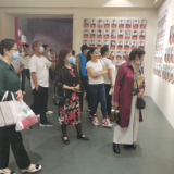 永定区两部门组织御景湾小区党支部开展“听党话、感党恩、跟党走”主题党日