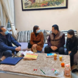 张家界市委统战部走访慰问在张新疆籍少数民族务工人员