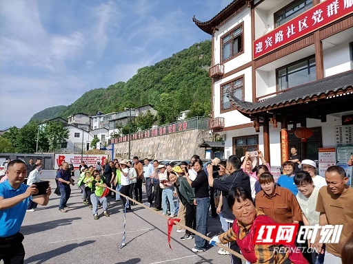 b37d05e0f9371286cd63addca3aef7d_副本.jpg