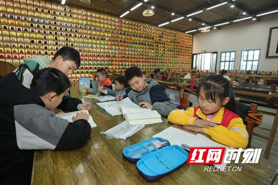 t043e1f57b3e71e3185.jpg t043e1f57b3e71e3185.jpg