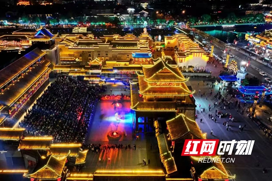 81b2ce000c3bf3db24be7bd3e83e22f0.jpg 81b2ce000c3bf3db24be7bd3e83e22f0.jpg