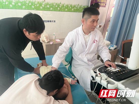 永定区：专家来到家门口，儿童健康有“医”靠