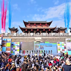 中国·张家界第三届世界遗产摄影大展开幕