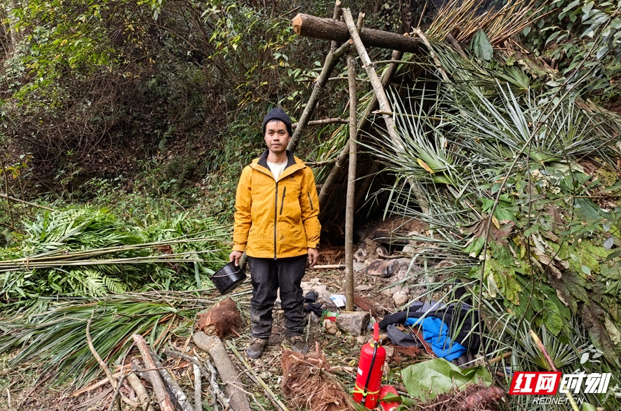 张家界七星山:荒野求生鏖战正酣 诠释极限新高度