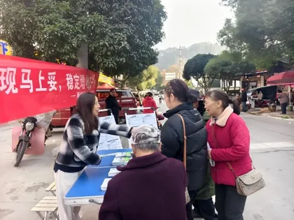 永定区新合片区零工市场：惠民送岗，就业服务暖民心