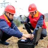 国网张家界供电公司:开展迎峰度冬线路特巡 守护居民温暖度冬