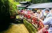 张家界宝峰湖清凉游走俏，成夏日避暑热门之选