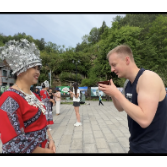 非遗活态传承   山水诗意共舞——张家界国家森林公园天子山门票站“五一”非遗进景区活动获游客盛赞