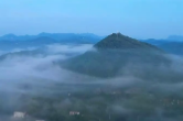 大雨过后初晴，慈利古镇龙潭河现云雾环山奇观